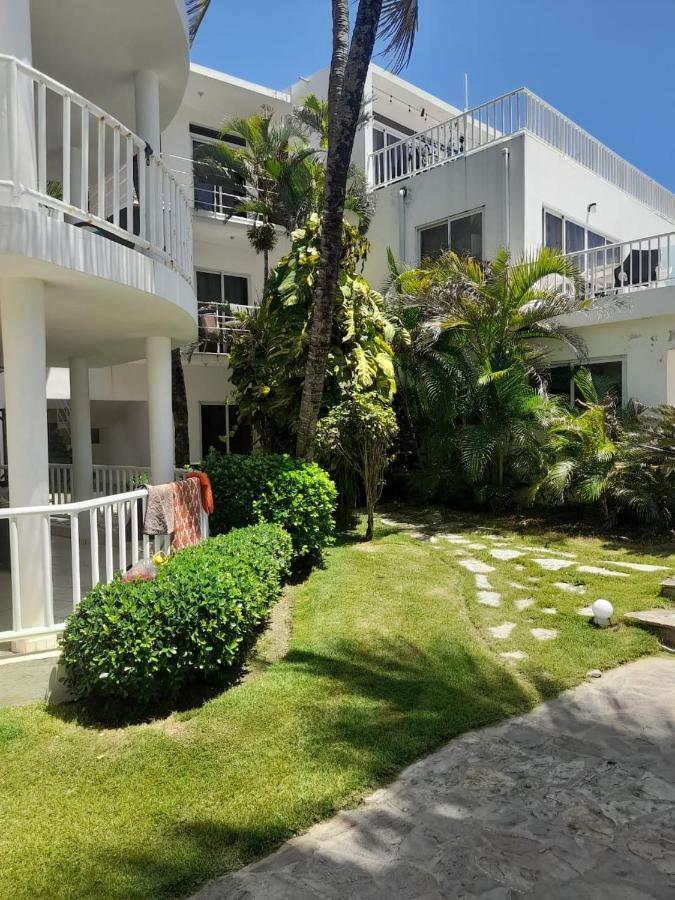 Cabarete Kite Beach Rooms & Condos Экстерьер фото